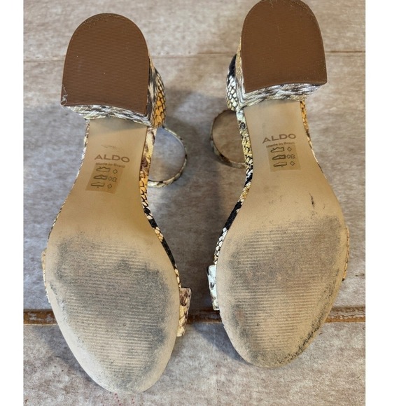 Aldo Block Heel Sandals Women 8.5 Yellow Black Snakeskin Ankle Strap EUC Bold - Picture 5 of 7